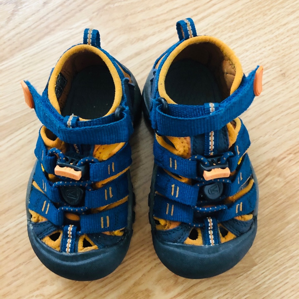 Keen Newport Sandals- Size 8 Toddler EUC